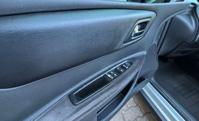 Citroën C4 GLX 2.0 Flex 16V 5p Aut. 2011 Flex-3