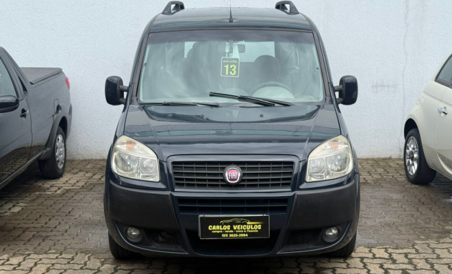 Fiat Doblo ESSENCE 1.8 Flex 16V 5p 2013 Flex