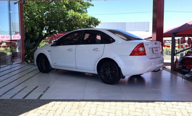 Ford Focus Sed. TI./TI.Plus 2.0 16V Flex  Aut 2012 Flex-4