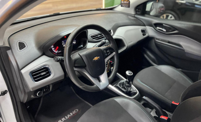 GM - Chevrolet ONIX HATCH LT 1.0 8V FlexPower 5p Mec. 2019 Flex-4