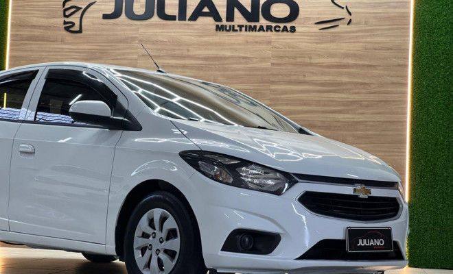 GM - Chevrolet ONIX HATCH LT 1.0 8V FlexPower 5p Mec. 2019 Flex-10