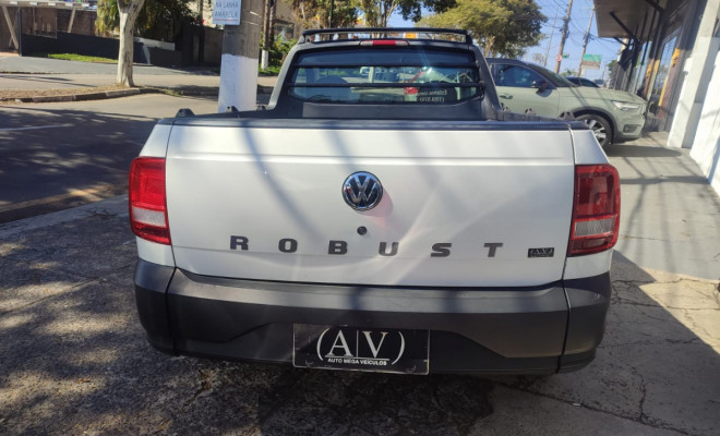 VW - VolksWagen Saveiro Robust 1.6 Total Flex 16V  2023 Flex-3