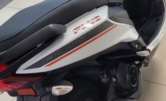 YAMAHA FLUO 125 ABS 2023 Gasolina-4
