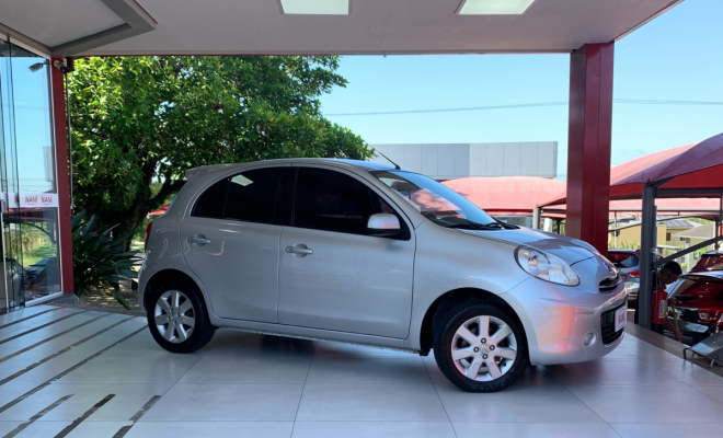 Nissan MARCH SV 1.6 16V Flex Fuel 2013 Flex-1