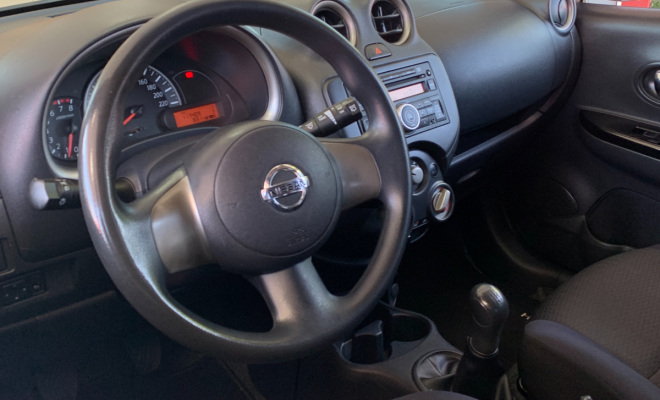 Nissan MARCH SV 1.6 16V Flex Fuel 2013 Flex-5