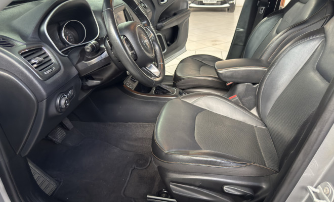 Jeep COMPASS LONGITUDE 2.0 4x2 Flex 16V Aut. 2021 Flex-6