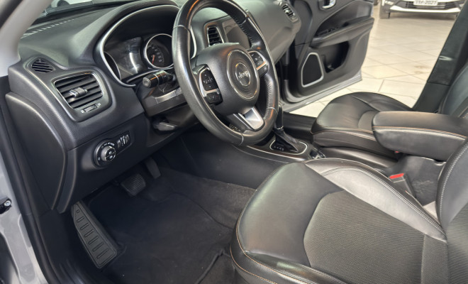 Jeep COMPASS LONGITUDE 2.0 4x2 Flex 16V Aut. 2021 Flex-4