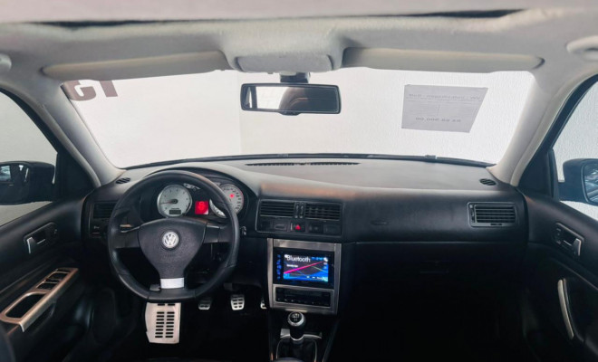 VW - VolksWagen Golf Sportline 1.6 Mi Total Flex 8V 4p 2013 Flex-8