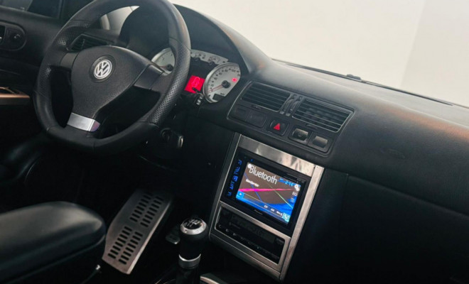 VW - VolksWagen Golf Sportline 1.6 Mi Total Flex 8V 4p 2013 Flex-6