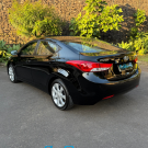 Hyundai Elantra GLS 1.8 16V Aut. 2012 Gasolina-12