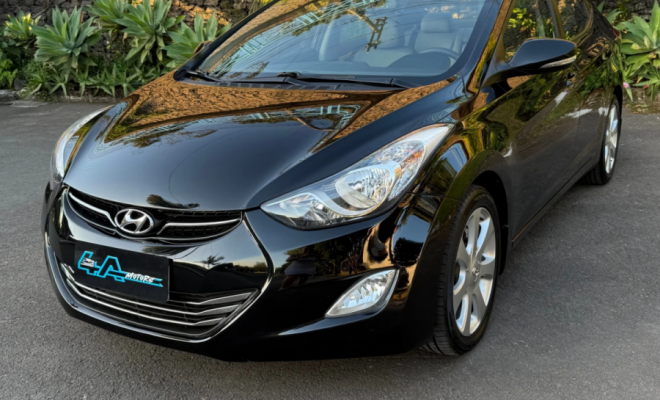 Hyundai Elantra GLS 1.8 16V Aut. 2012 Gasolina-0