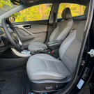 Hyundai Elantra GLS 1.8 16V Aut. 2012 Gasolina-9