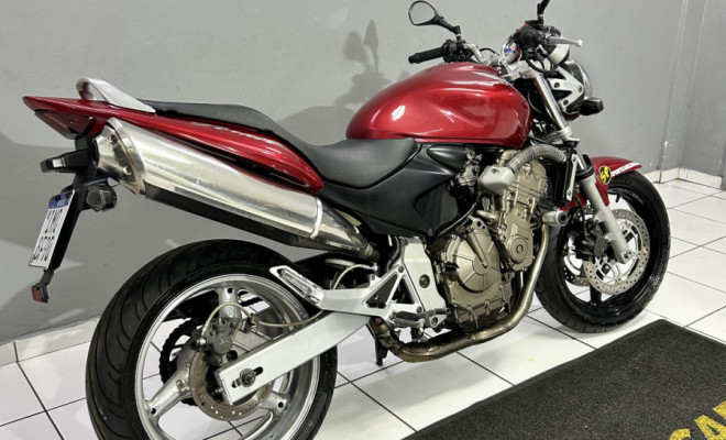 HONDA CB 600F HORNET 2005 Gasolina-2