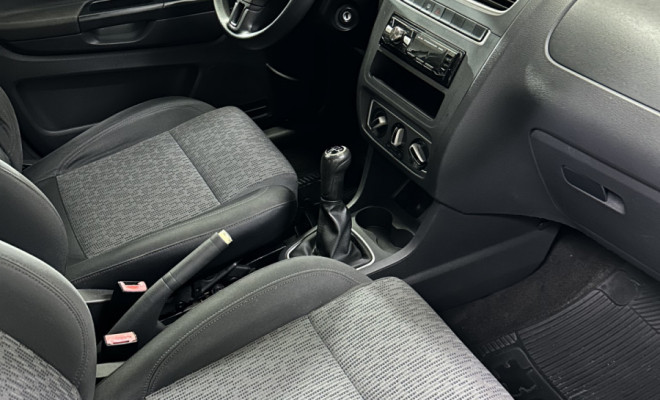 VW - VolksWagen Fox 1.0 Mi Total Flex 8V 5p 2014 Flex-4
