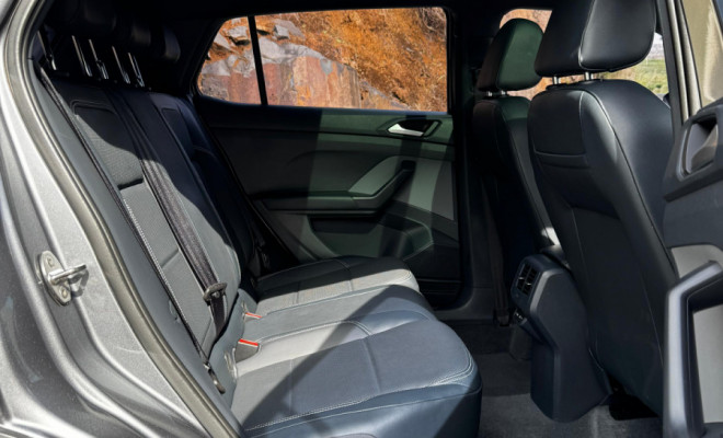 VW - VolksWagen T-Cross Comfor. 200 TSI 1.0 Flex 5p Aut. 2023 Flex-5