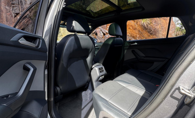 VW - VolksWagen T-Cross Comfor. 200 TSI 1.0 Flex 5p Aut. 2023 Flex-10