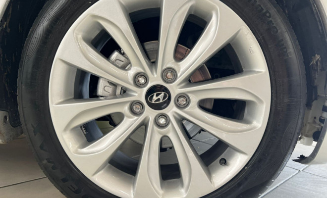 Hyundai Sonata 2.4 16V 182cv 4p Aut. 2012 Gasolina-13