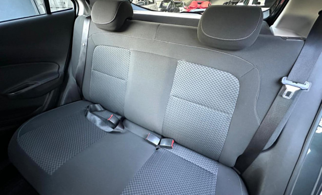 GM - Chevrolet ONIX HATCH LT 1.0 8V FlexPower 5p Mec. 2017 Flex-0