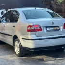 VW - VolksWagen Polo Sedan 1.6 2004  100% FINANCIADO-3