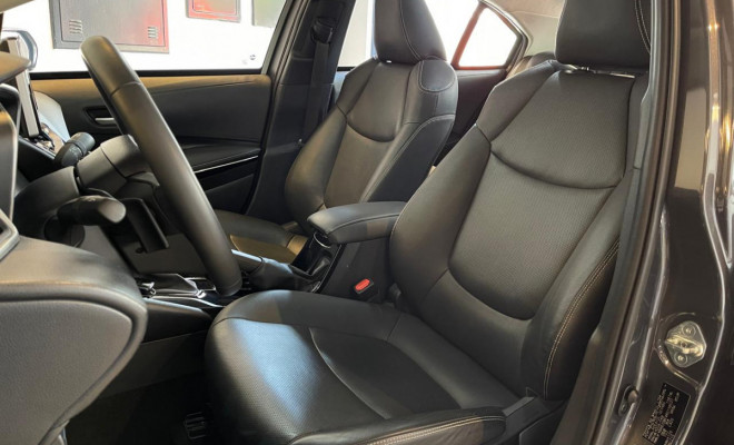 Toyota Corolla XEi 2.0 16V Flex Aut. 2024-10