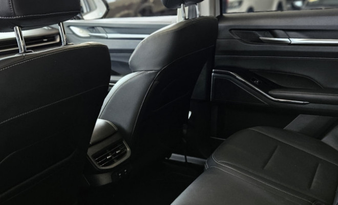 GWM Haval H6 Premium PHEV AWD (Hibrido) 2024 Híbrido-13