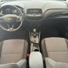 GM - Chevrolet ONIX HATCH LT 1.0 12V TB Flex 5p Aut. 2022-4