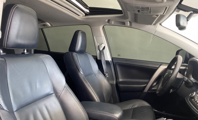 Toyota RAV4 2.0 TOP C/ Teto Aut 2018-9