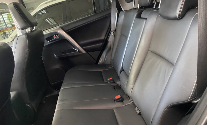 Toyota RAV4 2.0 TOP C/ Teto Aut 2018-10