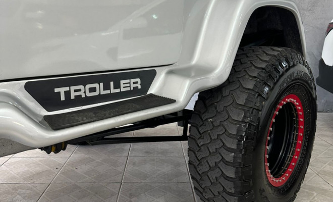 Troller T-4 4x4 2.8 TB Int. Cap. Rígida Diesel 2005 Diesel-6