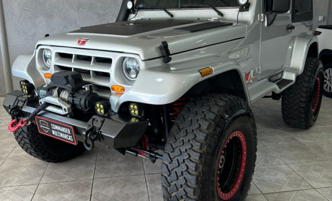 Troller T-4 4x4 2.8 TB Int. Cap. Rígida Diesel 2005 Diesel-0