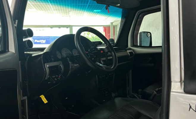 Troller T-4 4x4 2.8 TB Int. Cap. Rígida Diesel 2005 Diesel-8