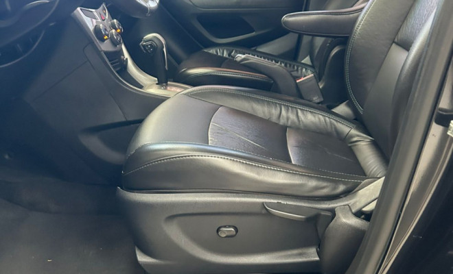 GM - Chevrolet TRACKER LTZ 1.8 16V Flex 4x2 Aut. 2014 Flex-4