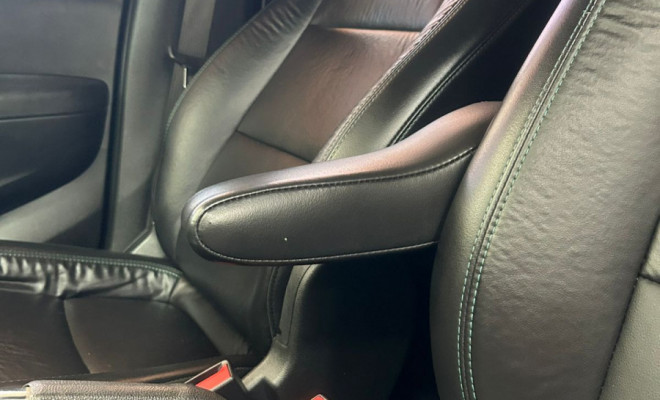 GM - Chevrolet TRACKER LTZ 1.8 16V Flex 4x2 Aut. 2014 Flex-14