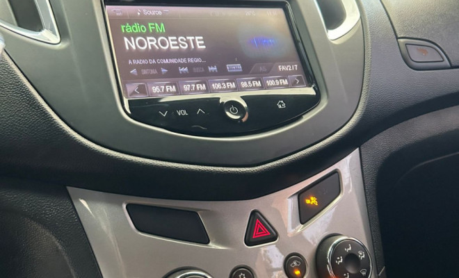 GM - Chevrolet TRACKER LTZ 1.8 16V Flex 4x2 Aut. 2014 Flex-5