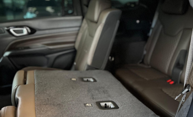 Jeep Commander Overland T270 1.3 TB Flex Aut. 2024 Flex-10