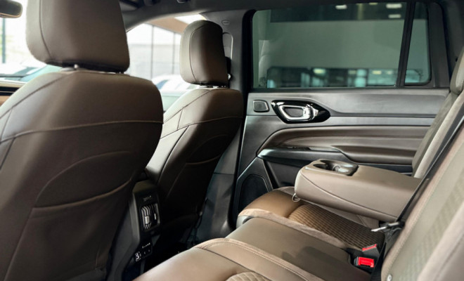 Jeep Commander Overland T270 1.3 TB Flex Aut. 2024 Flex-9