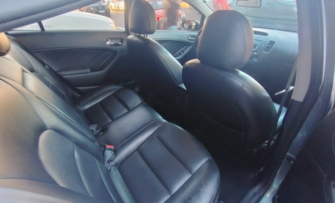 Kia Motors Cerato 1.6 16V  Flex  Aut. 2018 Flex-3