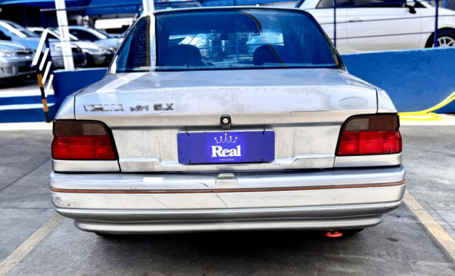 Ford Verona GLX 1.8i / 1.8 4p 1994 Gasolina-4