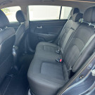 Sinta o poder e a sofisticação de um SUV de verdade: Kia Sportage LX 2.0 Automática 2014!-8