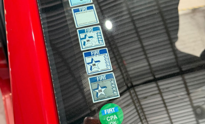 Fiat UNO VIVACE Celeb. 1.0 EVO F. Flex 8V 3p 2014 Flex-8