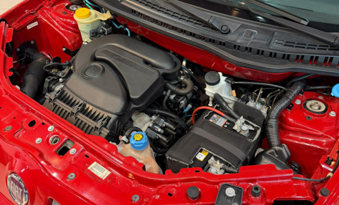 Fiat UNO VIVACE Celeb. 1.0 EVO F. Flex 8V 3p 2014 Flex-10