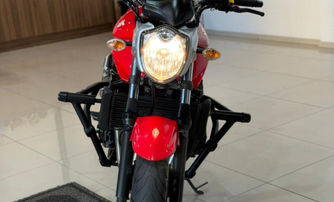 SUZUKI BANDIT N-600/ 650 2011 Gasolina-4