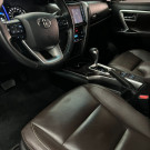 Toyota Hilux SW4 SRX 4x4 2.8 Diesel Aut. 2020-3