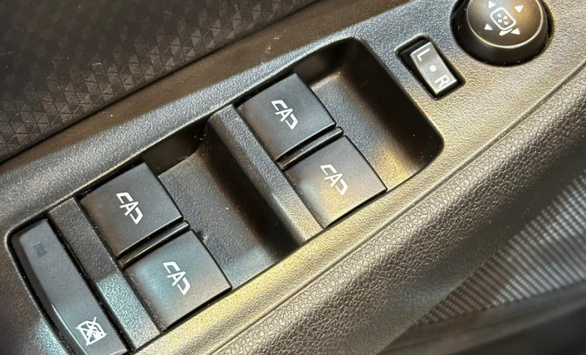 GM - Chevrolet ONIX HATCH LT 1.0 12V Flex 5p Mec. 2024 Flex-11