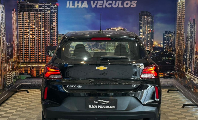 GM - Chevrolet ONIX HATCH LT 1.0 12V Flex 5p Mec. 2024 Flex-13