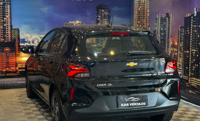 GM - Chevrolet ONIX HATCH LT 1.0 12V Flex 5p Mec. 2024 Flex-14