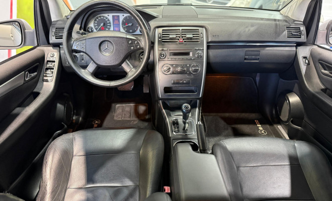 Mercedes-Benz Classe B 200 2.0 Turbo 193cv Aut. 2009 Gasolina-4