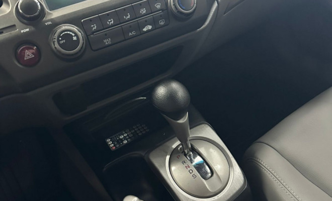 Honda Civic Sed. LXL/LXL SE 1.8 Flex 16V Mec. 2011 Flex-10