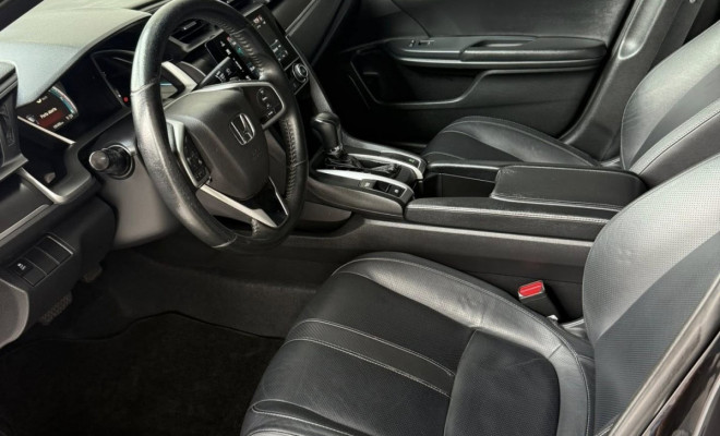 Honda Civic Sedan EXL 2.0-4