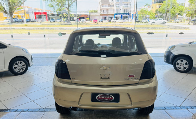 GM - Chevrolet AGILE LTZ 1.4 MPFI 8V FlexPower 5p 2013 Flex-1